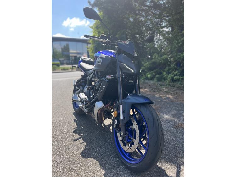 YAMAHA MT-07 (47.5CV)