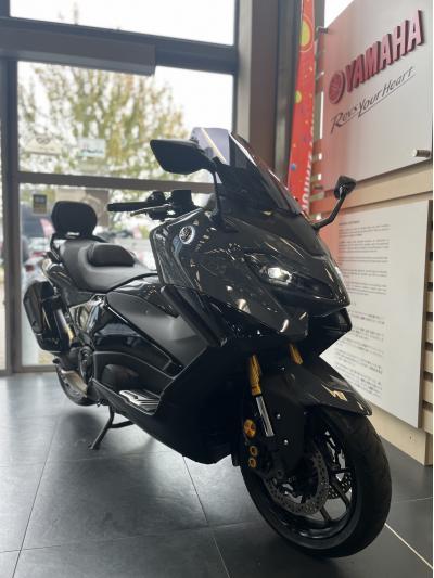 YAMAHA XP T-MAX 560 TECH MAX