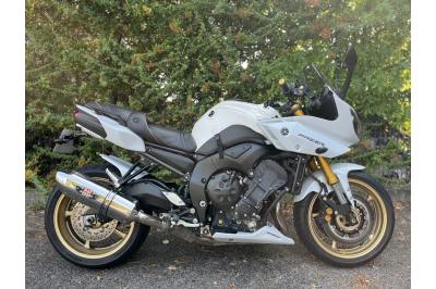 YAMAHA FZ8